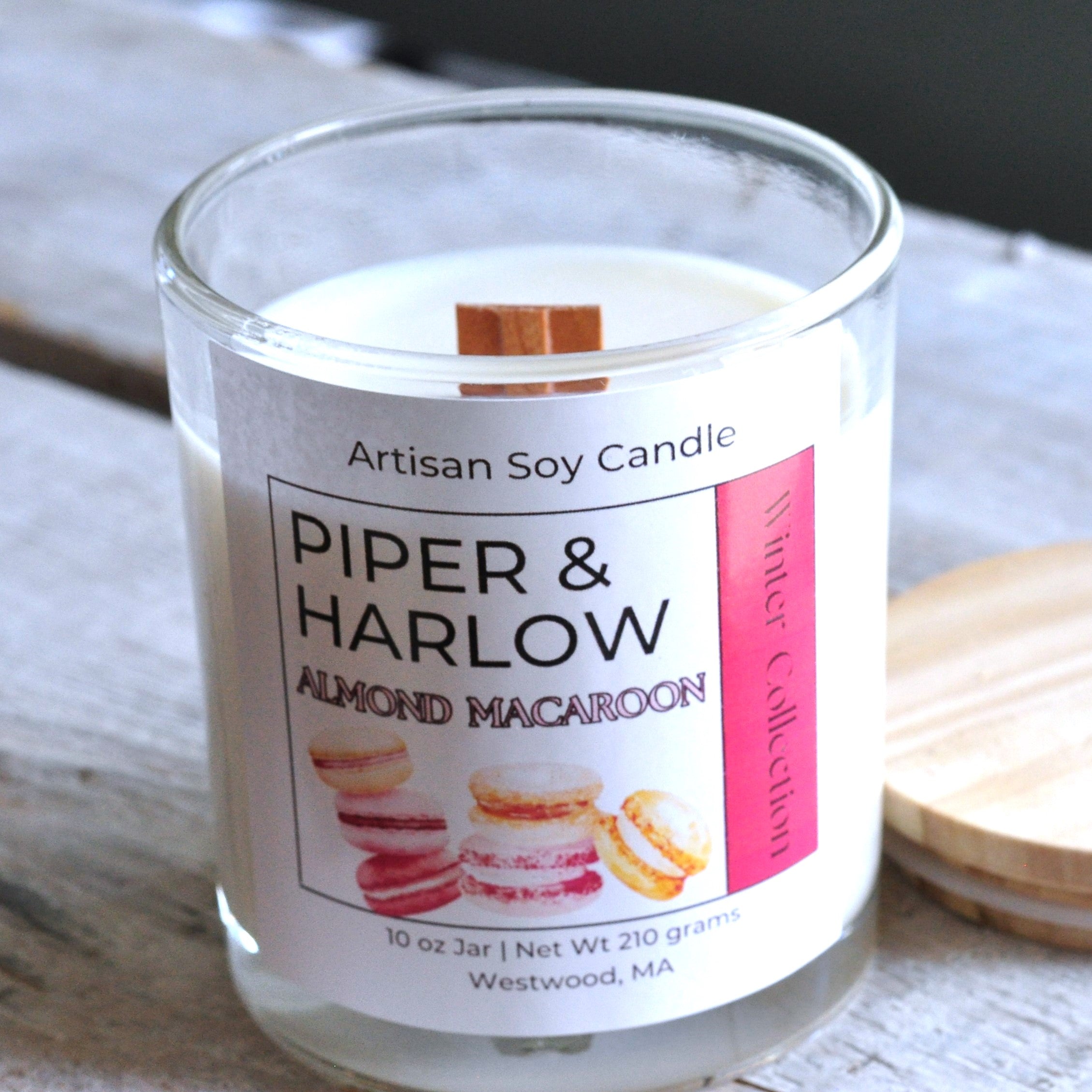 Almond Macaroon soy candle with crackling wood wick