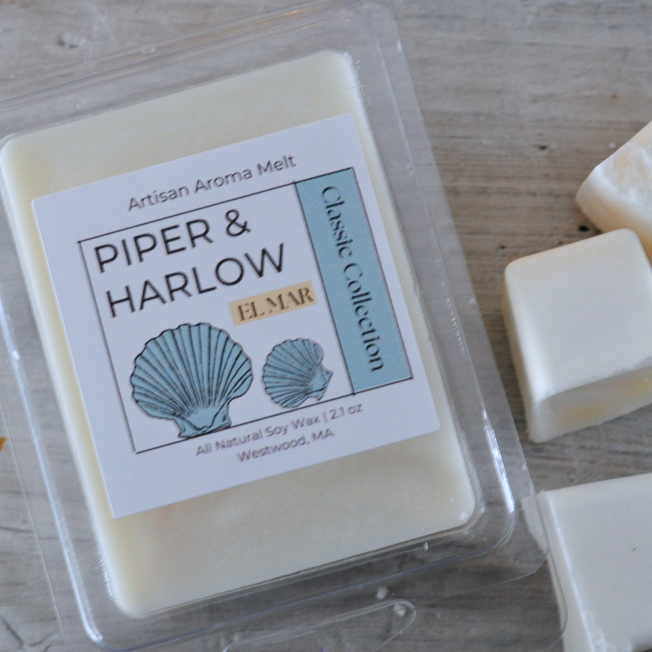 El Mar scented aroma melts with blue shell in the package.