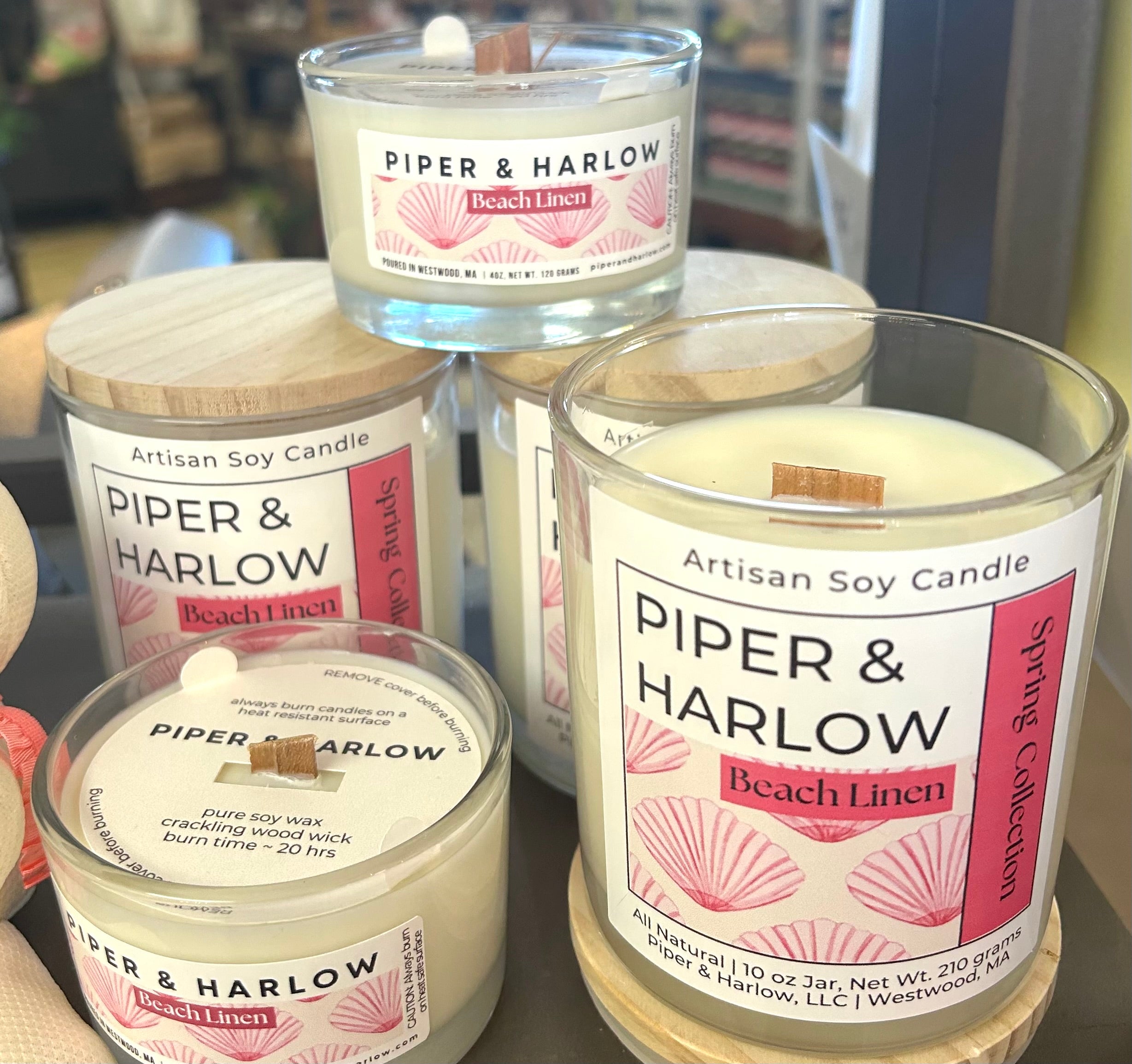 Beach Linen soy candle with crackling wood wick
